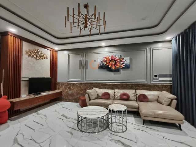 Townhouse 200 m² · 4 bed · Trần Can