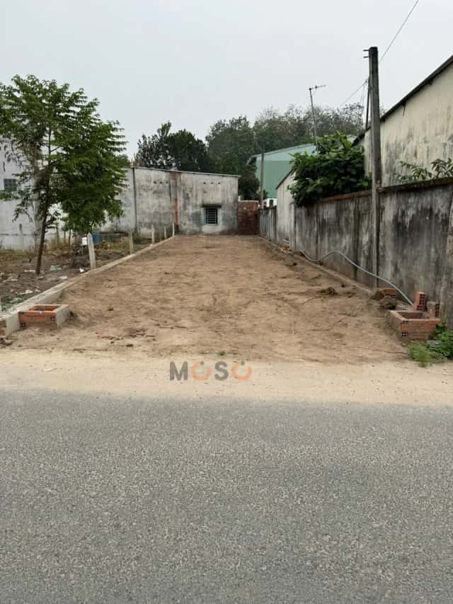 Đất 128,9 m² · đường DX 40