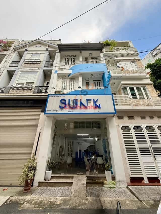 Townhouse 55 m² · 4 bed · Đường Hoa Lan