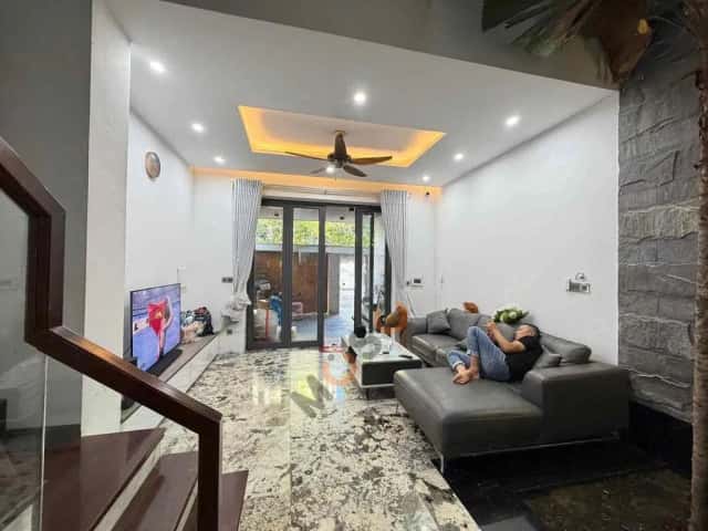 Townhouse 100 m² · 3 bed · Đinh Đạt