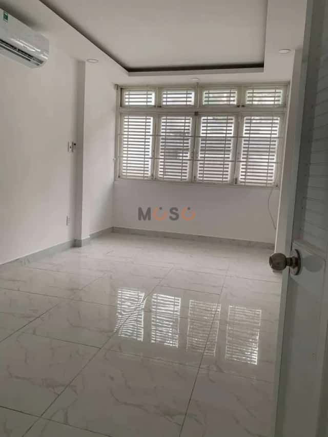 Nhà phố 21 m² · 2 PN · Đường Nguyễn Chí Thanh