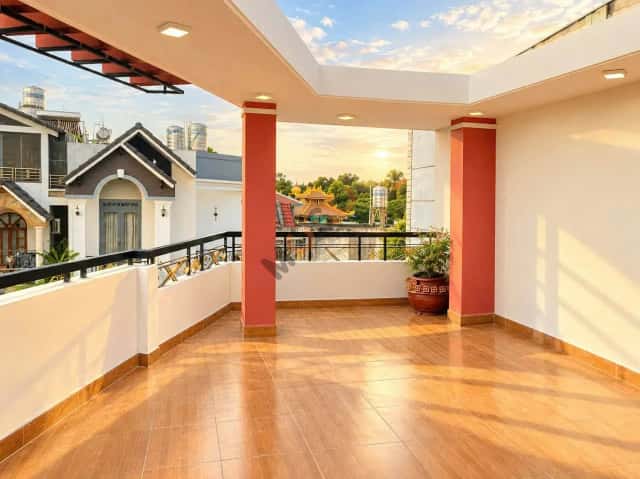Townhouse 112.4 m² · 4 bed · đường số 18