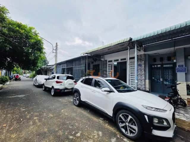Townhouse 56 m² · 2 bed · đường số 2