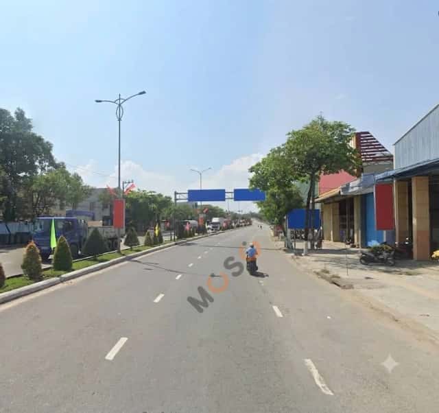 Townhouse 125 m² · 3 bed · Cách Mạng Tháng 8
