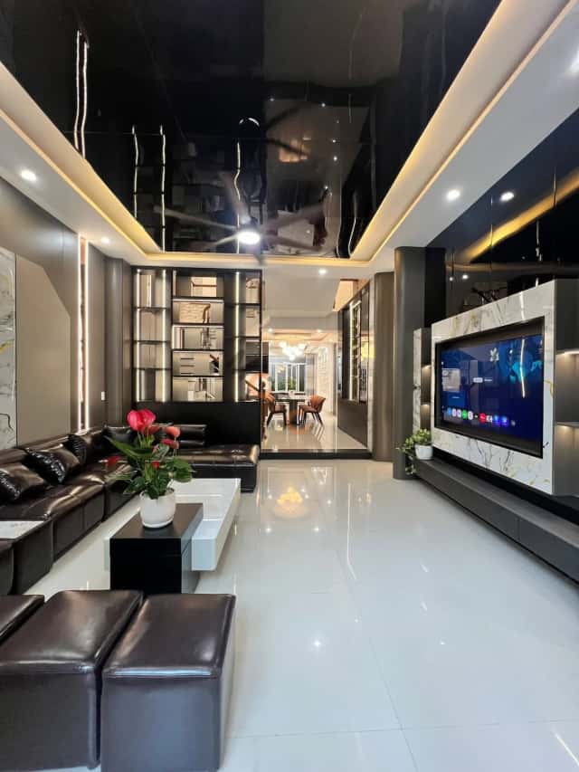 Townhouse 100 m² · 4 bed · Phạm Đình Hổ