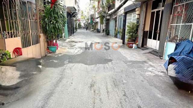 Townhouse 96 m² · 2 bed · Đường Lê Văn Sỹ
