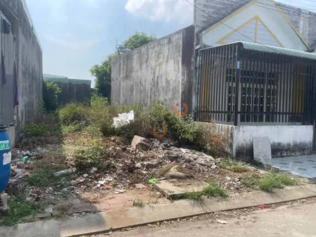 Đất 81,3 m² · đường D2