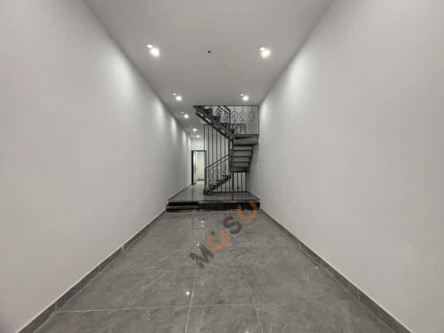 Townhouse 54 m² · 3 bed · Nguyễn Huy Tưởng