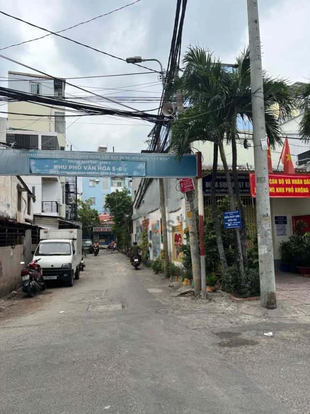 Nhà phố 20,7 m² · 2 PN · Dương Bá Trạc