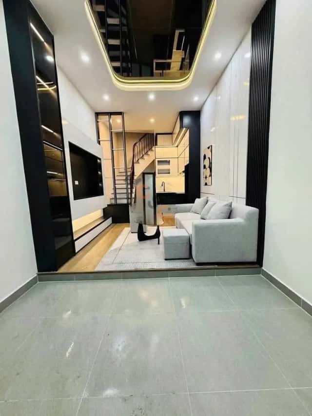 Nhà phố 36 m² · 3 PN · Phố Nguyễn Công Hoan