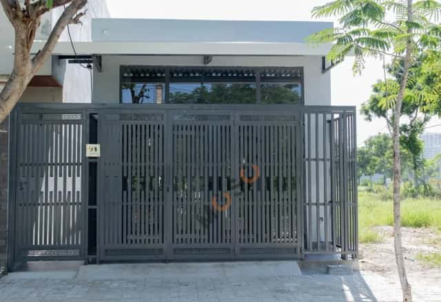 Townhouse 106 m² · 2 bed · Nguyễn Duy Trinh