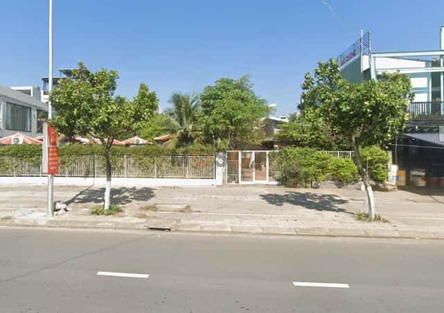 Đất 426,5 m² · Trường Sa