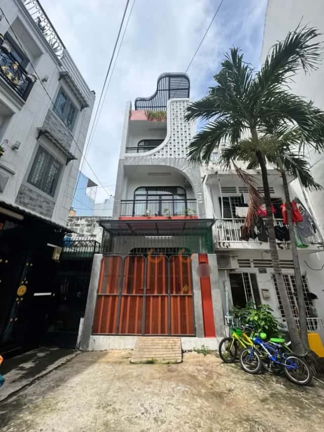 Townhouse 46.4 m² · 5 bed · Thích Quảng Đức