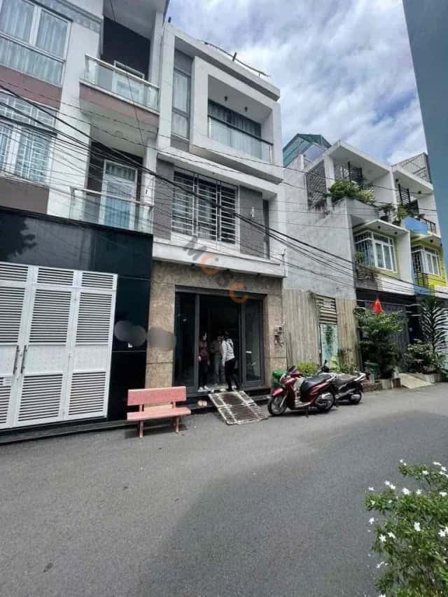 Nhà phố 55 m² · 3 PN · Đường 102