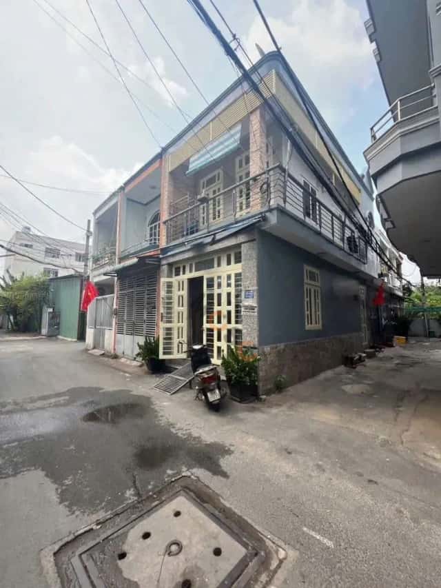 Nhà phố 40 m² · 2 PN · Đường Nguyễn Văn Khối
