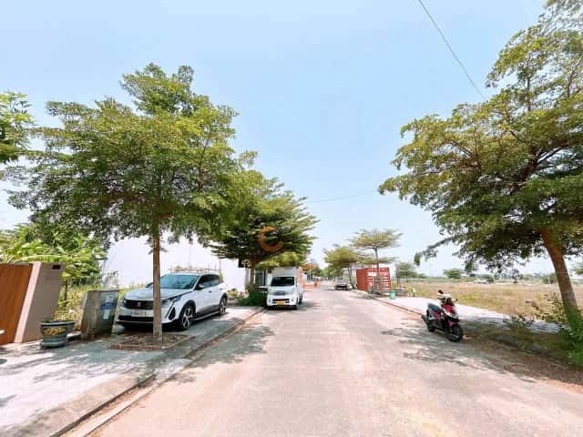 Plot of land 148 m² · Đạm Phương