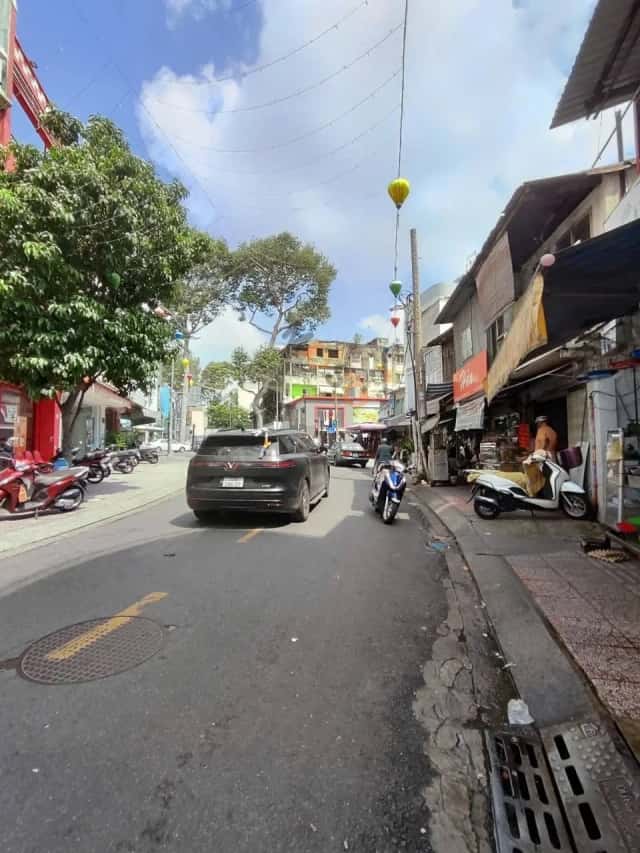 Nhà phố 146,2 m² · 20 PN · Mai Thị Lựu 