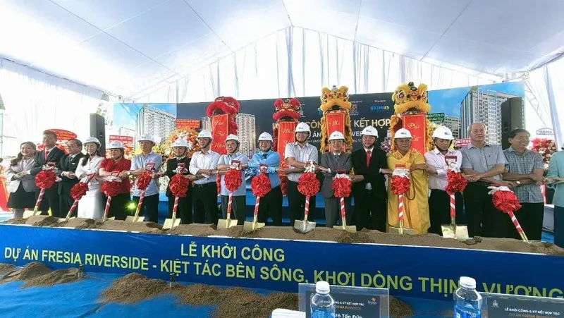 Fresia Riverside Tân Vạn