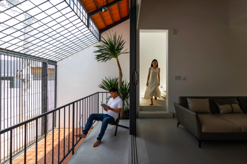 Nhà cho 3 thế hệ. Ảnh: Paul Phan