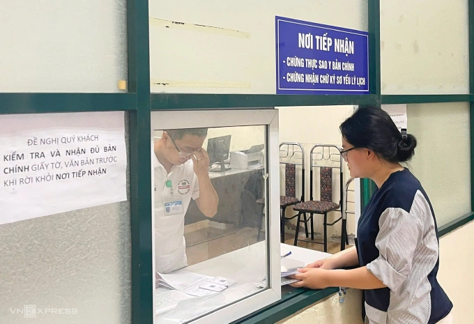 Bắt Buộc Chụp Ảnh Khi Ký Văn Bản Công Chứng