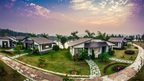 Paradise Đại Lải Resort