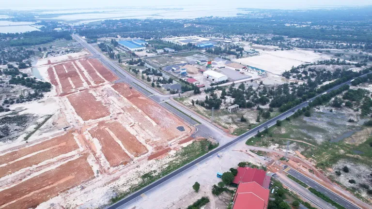 Khu công nghiệp Cam Liên