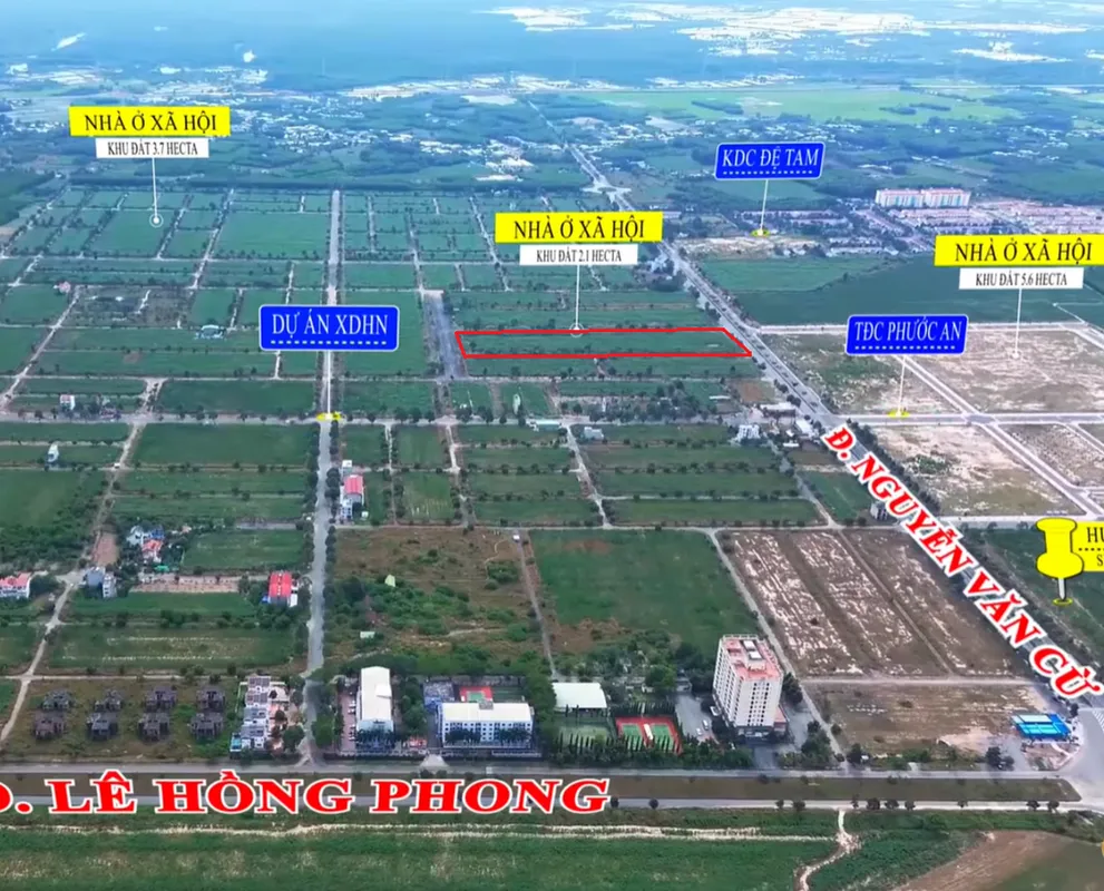 Phước An Gateway