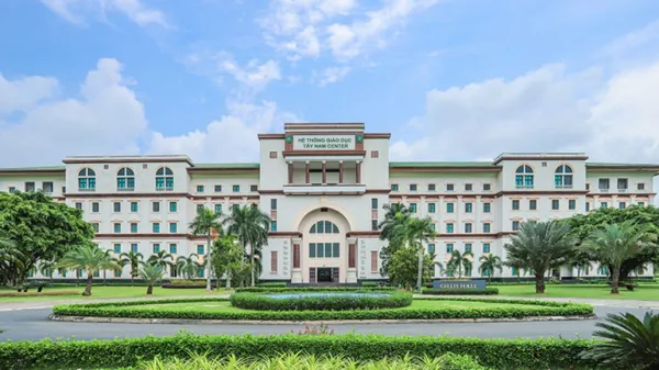 Tây Nam Center