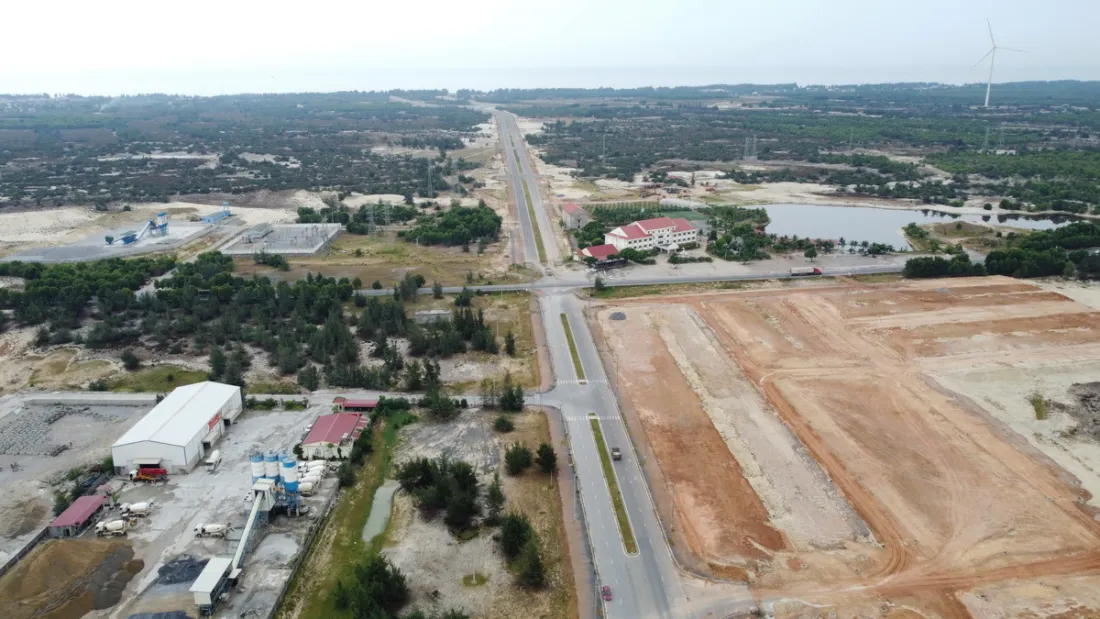 Khu công nghiệp Cam Liên