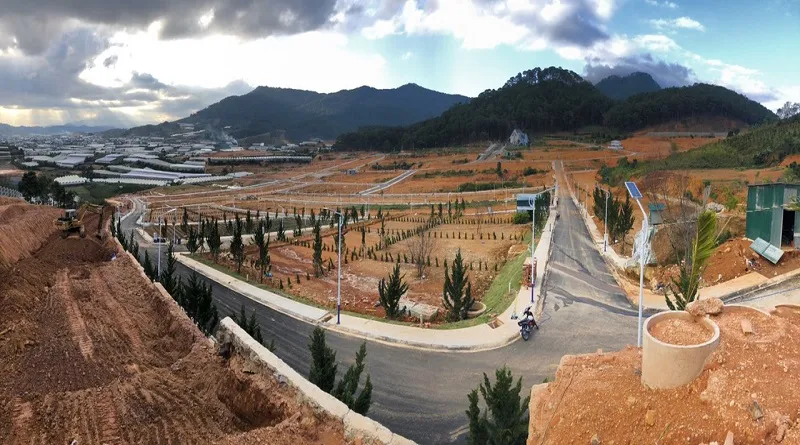 Langbiang Town