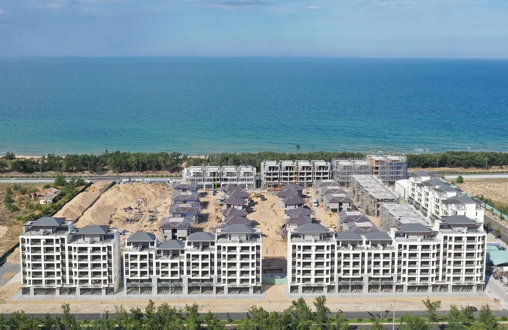 L'Aurora Phu Yen
