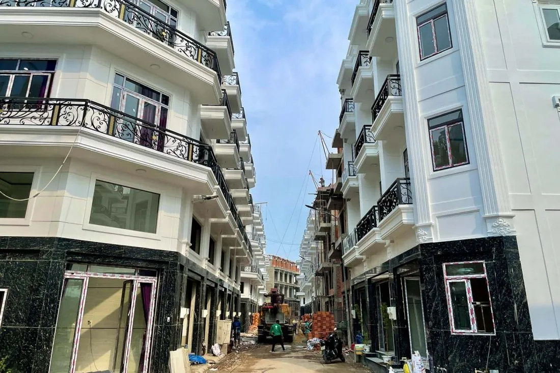 One Palace 2
