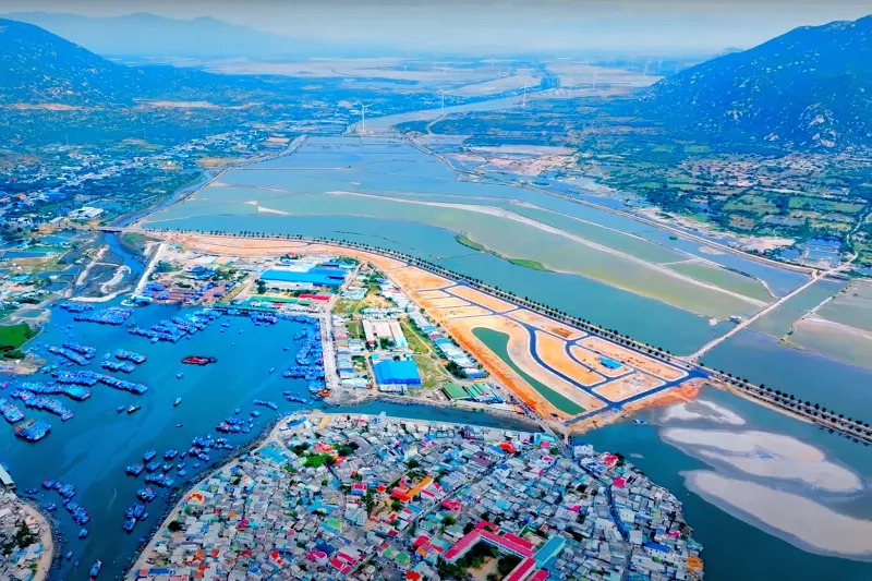 Cà Ná New City