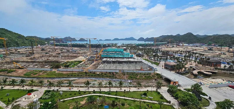 Xanh Island Cát Bà