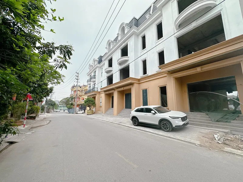 Classy Crown Việt Trì