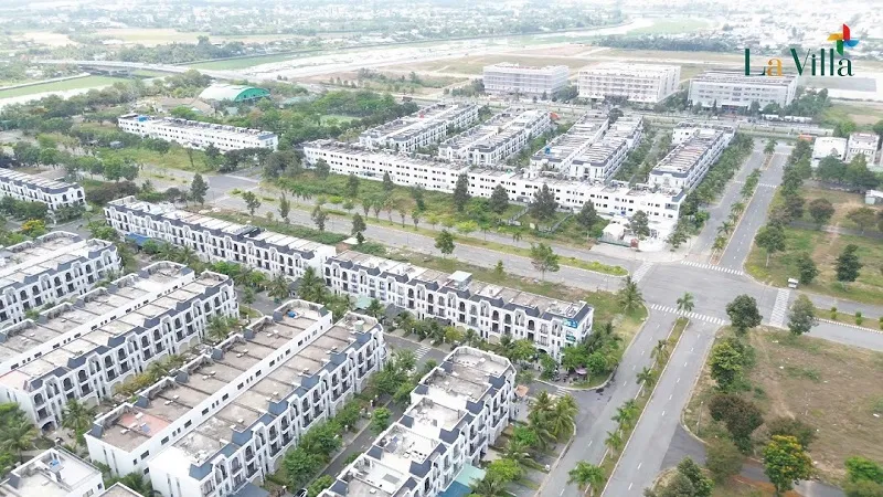 La Villa Green City
