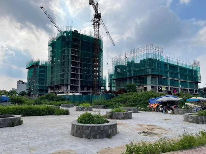 Platinum Long Biên