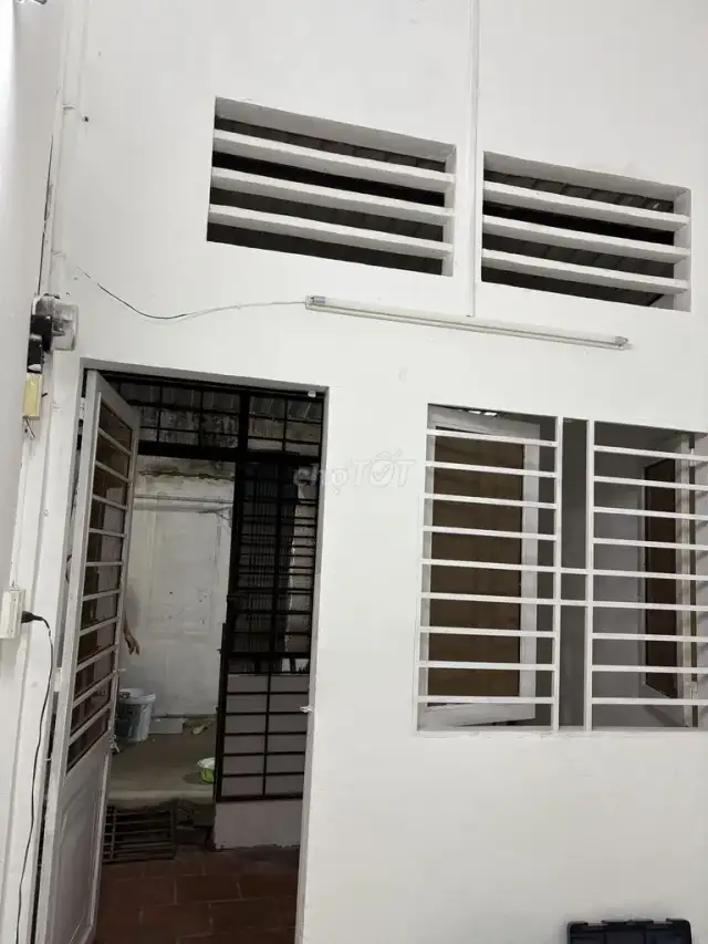 Cho thuê nhà hẻm Đường Dương Bá Trạc Quận 8, TP.HCM – 1 phòng ngủ, giá 5.5 triệu Cho thuê nhà hẻm Đường Dương Bá Trạc Quận 8, TP.HCM – 1 phòng ngủ, giá 5.5 triệu