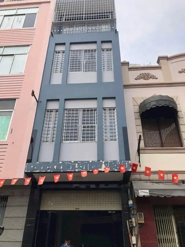 Bán nhà mặt tiền Nguyễn Phi Khanh Quận 1, TP.HCM – 3 phòng ngủ, giá 13.5 tỷ Bán nhà mặt tiền Nguyễn Phi Khanh Quận 1, TP.HCM – 3 phòng ngủ, giá 13.5 tỷ
