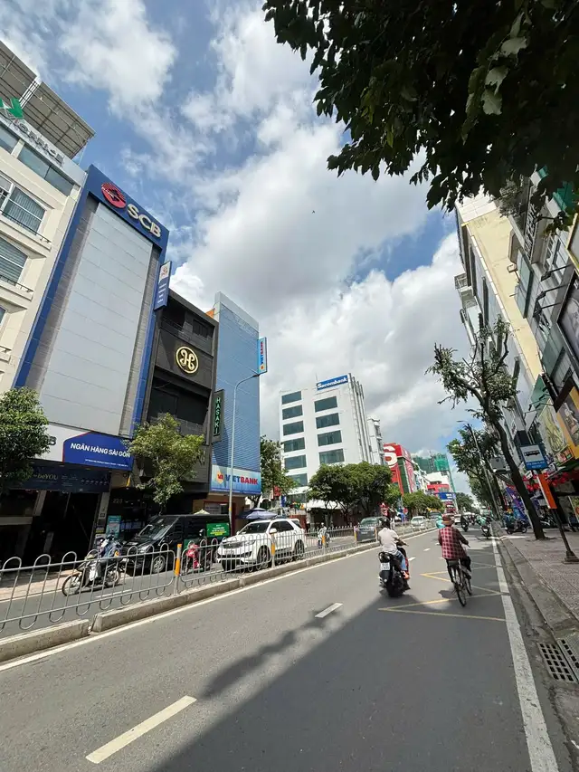 Bán nhà mặt tiền Khánh Hội Quận 4, TP.HCM – giá 55 tỷ Bán nhà mặt tiền Khánh Hội Quận 4, TP.HCM – giá 55 tỷ