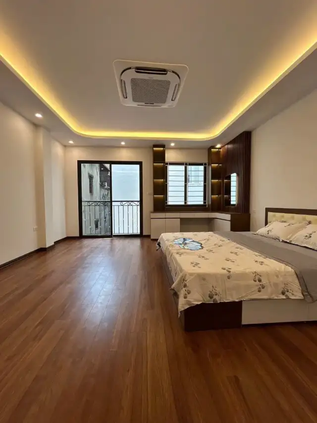 Bán nhà mặt tiền giảng võ Quận Ba Đình, TP. Hà Nội – 6 phòng ngủ, giá 16 tỷ Bán nhà mặt tiền giảng võ Quận Ba Đình, TP. Hà Nội – 6 phòng ngủ, giá 16 tỷ