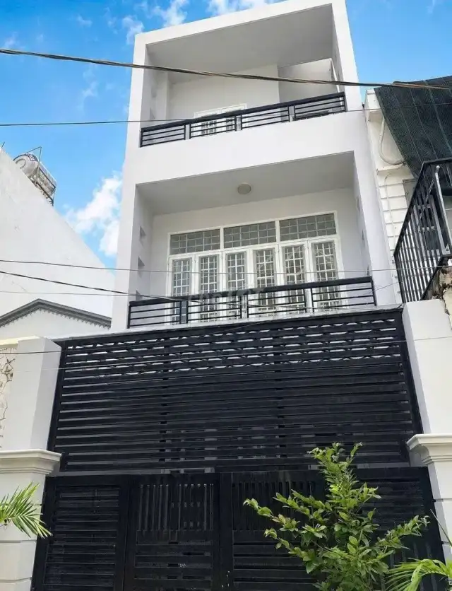 Cho thuê nhà mặt tiền Đường Phạm Văn Đồng Thủ Đức, TP.HCM – 4 phòng ngủ, giá 14 triệu Cho thuê nhà mặt tiền Đường Phạm Văn Đồng Thủ Đức, TP.HCM – 4 phòng ngủ, giá 14 triệu