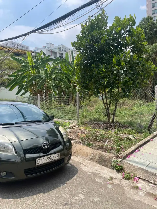 Bán nhà mặt tiền Nguyễn Văn Hưởng Thành phố Thủ Đức, TP.HCM – 1 phòng ngủ, giá 90 tỷ