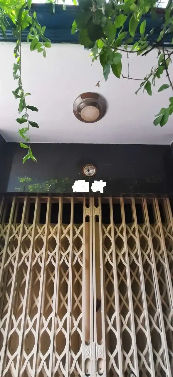 Bán nhà hẻm Đường Phạm Hùng Quận 8, TP.HCM – 2 phòng ngủ, giá 2.6 tỷ Bán nhà hẻm Đường Phạm Hùng Quận 8, TP.HCM – 2 phòng ngủ, giá 2.6 tỷ