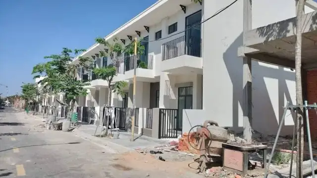 Bán nhà mặt tiền đường đoàn Nguyễn Tuấn  Huyện Bình Chánh, TP.HCM – 3 phòng ngủ, giá 700 triệu