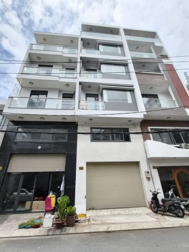Bán nhà mặt tiền Ca Văn Thỉnh Quận Tân Bình, TP.HCM – 6 phòng ngủ, giá 11.4 tỷ