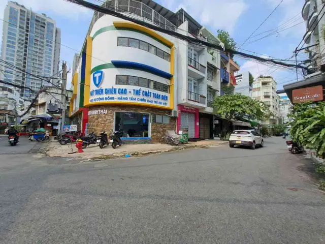 Bán nhà hẻm Thành Thái Quận 10, TP.HCM – 2 phòng ngủ, giá 8.5 tỷ Bán nhà hẻm Thành Thái Quận 10, TP.HCM – 2 phòng ngủ, giá 8.5 tỷ