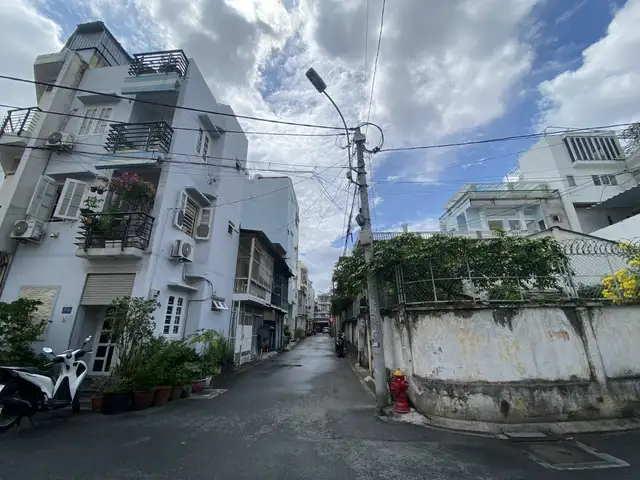 Bán nhà hẻm Cách Mạng Tháng Tám Quận Tân Bình, TP.HCM – giá 75 tỷ Bán nhà hẻm Cách Mạng Tháng Tám Quận Tân Bình, TP.HCM – giá 75 tỷ