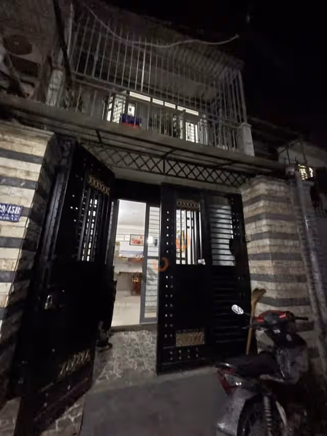 Bán nhà hẻm Đường Cách Mạng Tháng 8 Quận 10, TP.HCM – 5 phòng ngủ, giá 12.5 tỷ Bán nhà hẻm Đường Cách Mạng Tháng 8 Quận 10, TP.HCM – 5 phòng ngủ, giá 12.5 tỷ