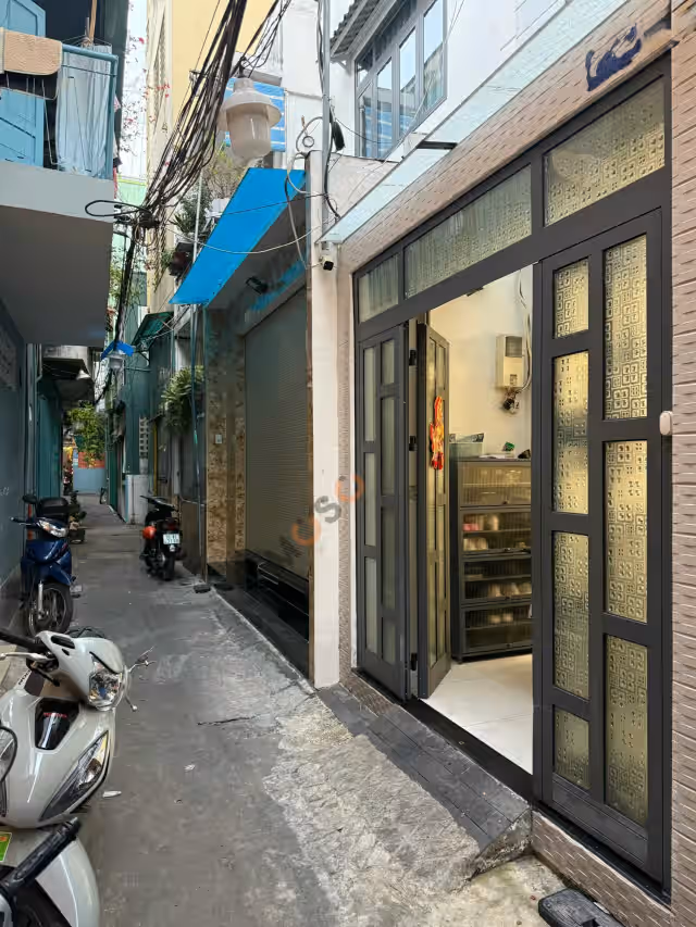 Bán nhà hẻm Đường Võ Văn Tần Quận 3, TP.HCM – 5 phòng ngủ, giá 7.5 tỷ Bán nhà hẻm Đường Võ Văn Tần Quận 3, TP.HCM – 5 phòng ngủ, giá 7.5 tỷ